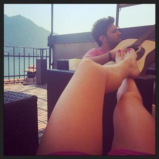 Bianca Atzei feet photo thumbnail