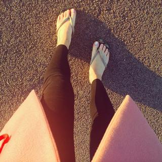 Bianca Atzei feet photo thumbnail