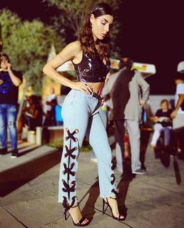 Bianca Atzei feet photo thumbnail