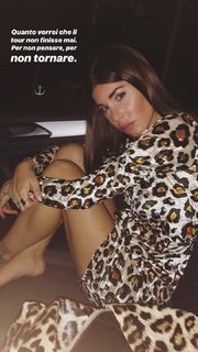 Bianca Atzei feet photo thumbnail