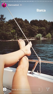 Bianca Atzei feet photo thumbnail