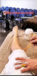 Bianca Atzei feet photo thumbnail