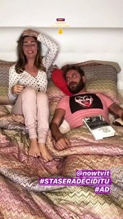 Bianca Atzei feet photo thumbnail