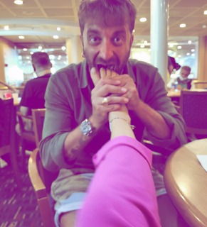 Bianca Atzei feet photo thumbnail