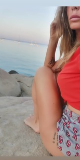 Bianca Atzei feet photo thumbnail