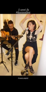 Bianca Atzei feet photo thumbnail