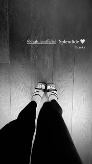 Bianca Atzei feet photo thumbnail