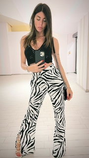 Bianca Atzei feet photo thumbnail