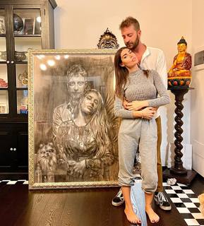 Bianca Atzei feet photo thumbnail