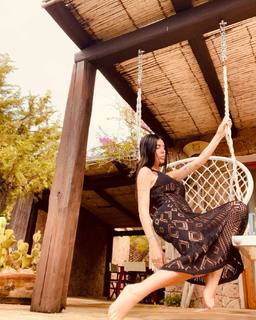 Bianca Atzei feet photo thumbnail