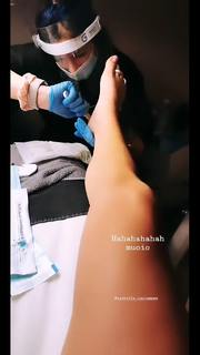 Bianca Atzei feet photo thumbnail