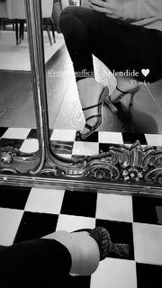 Bianca Atzei feet photo thumbnail