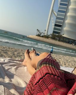 Bianca Atzei feet photo thumbnail