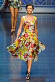 Bianca Balti feet photo thumbnail