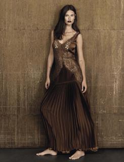 Bianca Balti feet photo thumbnail