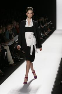 Bianca Balti feet photo thumbnail