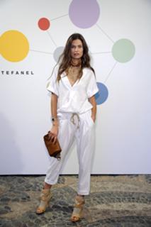 Bianca Balti feet photo thumbnail