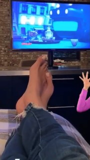 Bianca Balti feet photo thumbnail