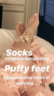 Bianca Balti feet photo thumbnail