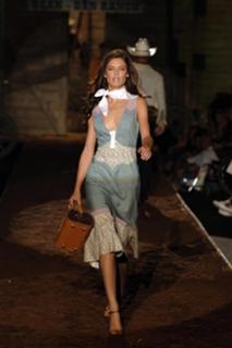 Bianca Balti feet photo thumbnail