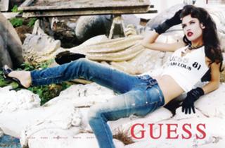 Bianca Balti feet photo thumbnail