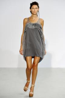 Bianca Balti feet photo thumbnail