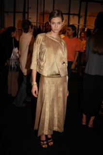 Bianca Balti feet photo thumbnail