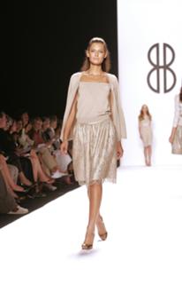 Bianca Balti feet photo thumbnail