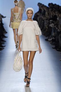 Bianca Balti feet photo thumbnail