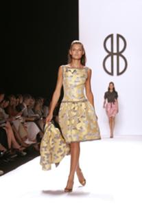 Bianca Balti feet photo thumbnail