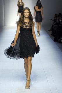 Bianca Balti feet photo thumbnail