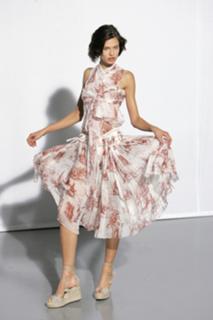 Bianca Balti feet photo thumbnail