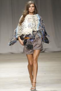 Bianca Balti feet photo thumbnail