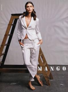 Bianca Balti feet photo thumbnail