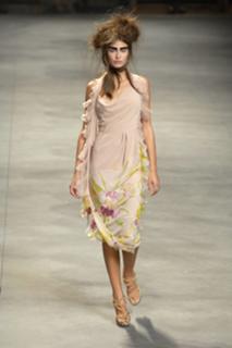 Bianca Balti feet photo thumbnail