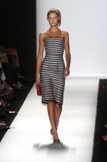 Bianca Balti feet photo thumbnail