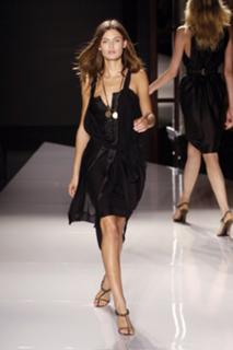 Bianca Balti feet photo thumbnail