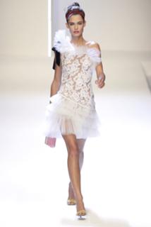 Bianca Balti feet photo thumbnail