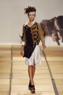 Bianca Balti feet photo thumbnail