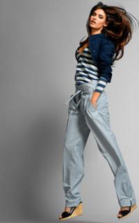 Bianca Balti feet photo thumbnail