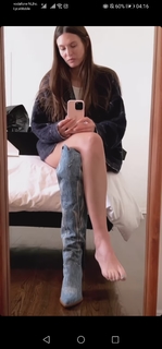 Bianca Balti feet photo thumbnail