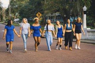 Bianca Belair feet photo thumbnail