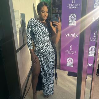 Bianca Belair feet photo thumbnail