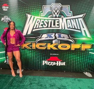 Bianca Belair feet photo thumbnail