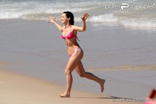 Bianca Bin feet photo thumbnail