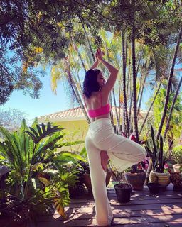 Bianca Bin feet photo thumbnail