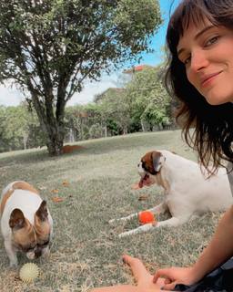 Bianca Bin feet photo thumbnail