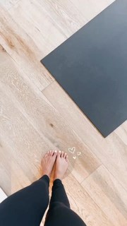 Bianca Bradey feet photo 9