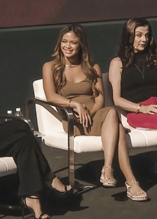 Bianca Bustamante feet photo 2