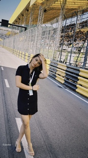 Bianca Bustamante feet photo 14